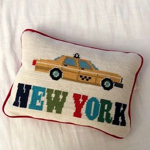 NWOT Jonathan Adler New York pillow